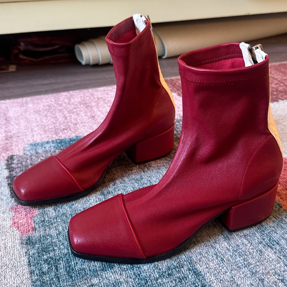 Nomasei Aria Ankle Boots never worn size 37